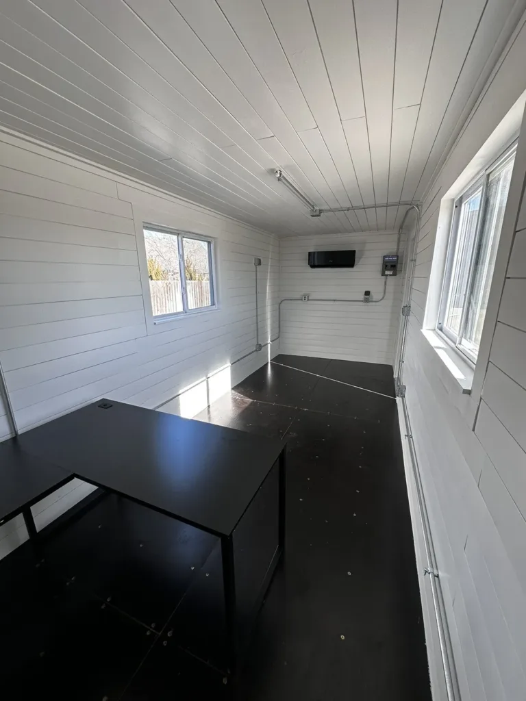 20ft High-Cube Office/Studio Container – Plug-and-Play Shell